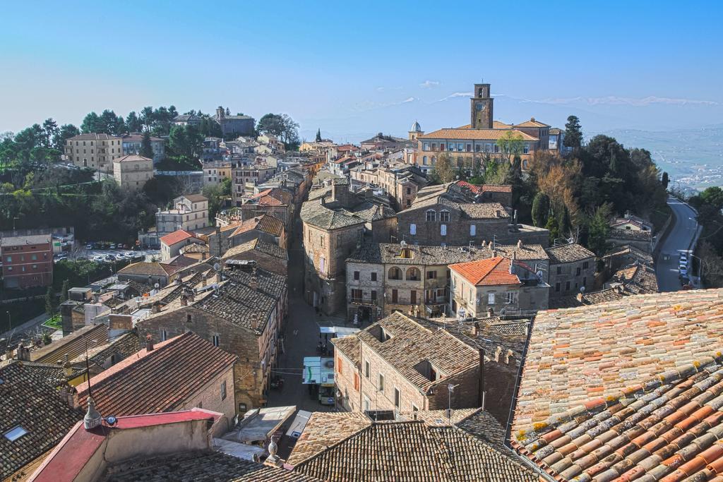La Rocchetta Lägenhet Ripatransone Exteriör bild